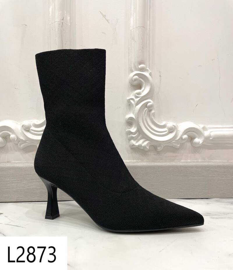 Kozaki damskie Roz 36-41/ 12 par